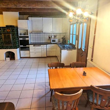 Rustikale Und Grosszuegige Ferienwohnung 卡什佩尔斯凯霍里 外观 照片